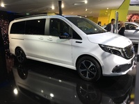 Mercedes Eqv