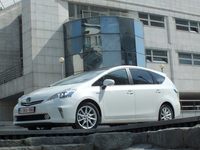 Toyota Prius+