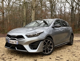 Kia Cee D